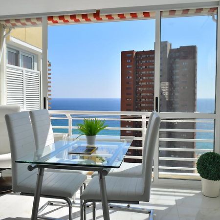 Los Caballos Vip Playa Levante Benidorm Bagian luar foto